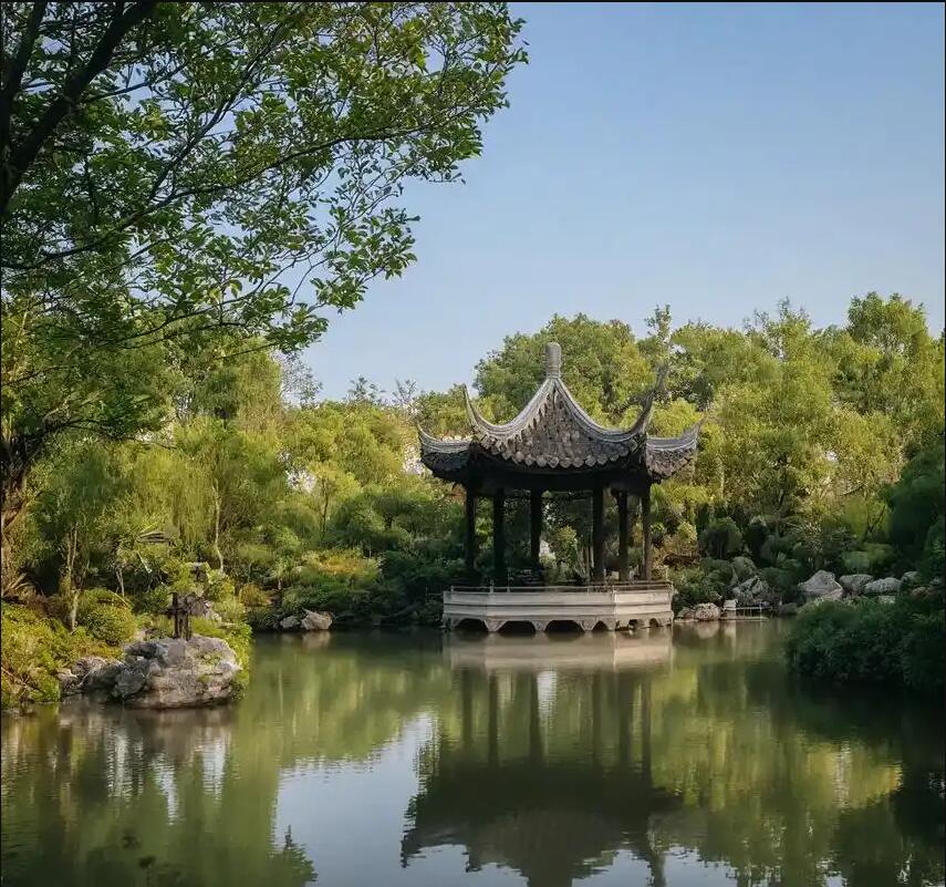 蚌埠夏日餐饮有限公司